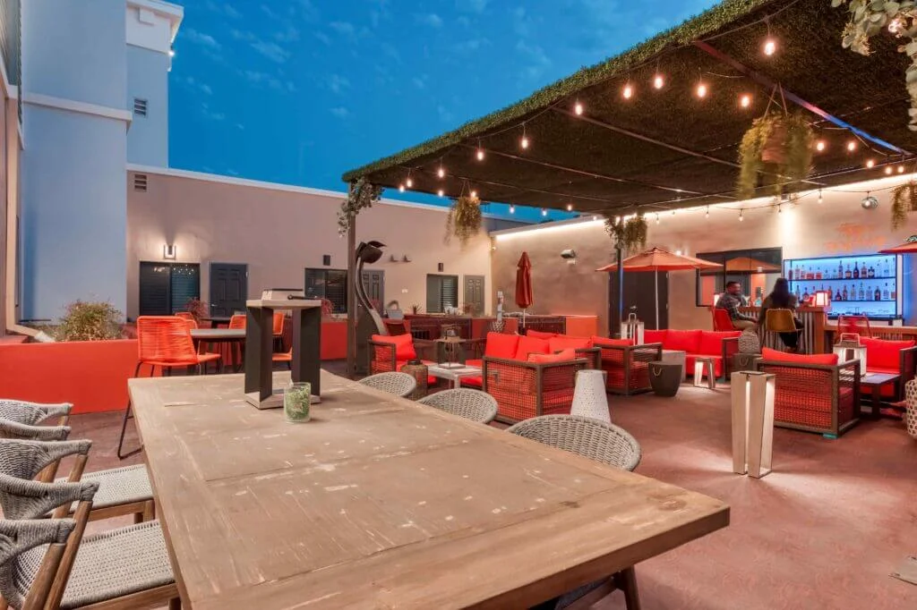 Lexen Bar